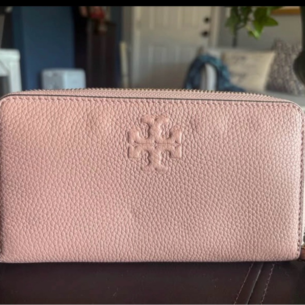 Tory Burch Light Pink Pebbled Leather Zip Wallet